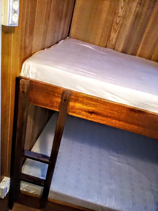 Two Rooms Rustic House - Self Check-In Bukarest Eksteriør billede